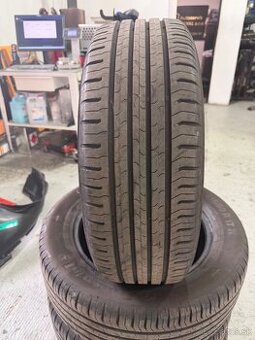 215/60 R17