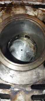 predám 4k valec na Pionier