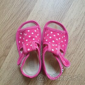 RAK detské ružové papuče  s bodkami veľ. 20.5 - 1