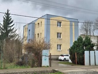 Na predaj 3i byt s garážou  Bidovce - KE okolie