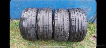 Atlas 225/35 R19