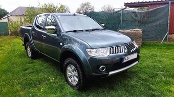 Mitsubishi L200 ,, 167.000km,, 2011 rok.