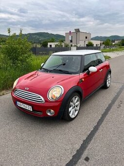 Mini Cooper R56 1.6 88kw