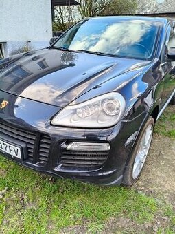 Porsche Cayenne 4,8 biturbo 500k