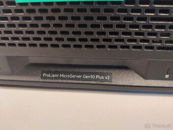 HPE ProLiant MicroServer Gen10 Plus v2