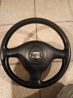 3 rameny kožený volant seat leon toledo 1m