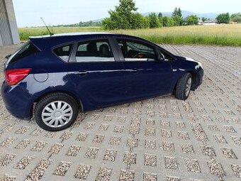 Opel Astra 1,4 Turbo Lpg