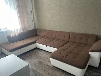 🛋️ Veľká sedačka v tvare U – pohodlie pre celú rodinu
