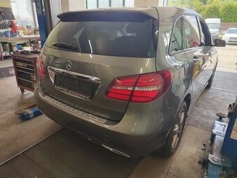 Mercedes Benz B 200 D