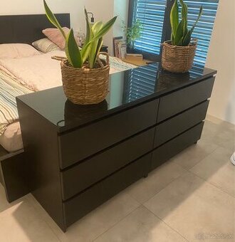 Malm + Sklo - 1