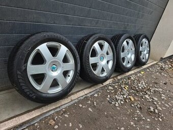 Zimná Sada ŠKODA OCTAVIA 205/55 R16 5x112 VEGA - 1
