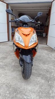Predám skúter Longjia Sharpy 125 c