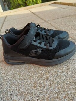 Botasky Skechers 39