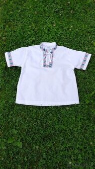 Detská folklórna košeľa.