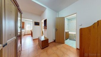 Príjemný 2i. byt 60m, Jelačičova ul., NIVY, na skok do centr