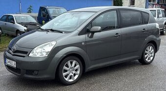 Toyota Corollu Verso