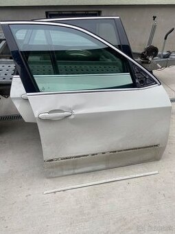 Predám dvere BMW x5 e70 Práve predné Práve zadné