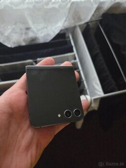Samsung Z Flip 5 256GB