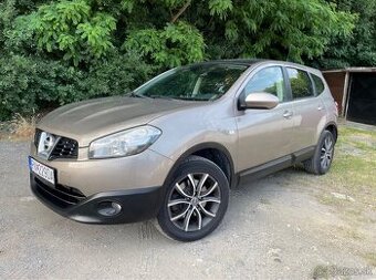 Nissan QashQai J10 7 miestne 4x4 2 liter