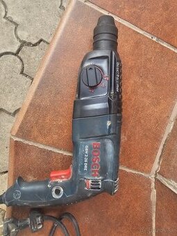 Predám vŕtačku príklepová bosch GBH2-26 DRE