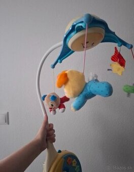 Detsky kolotoč nad postielku