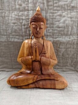 Soška BUDHA sediaci hnedá