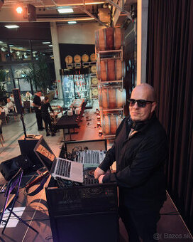 DJ LOVEFLOW - DJ na svadbu, ples, firemný event