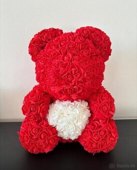Macko z ruží 40cm viac farieb valentín