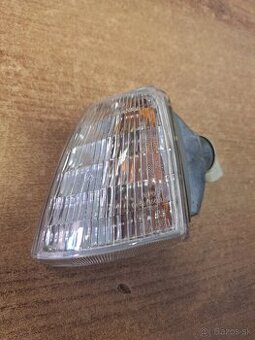 Predna smerovka Renault 19