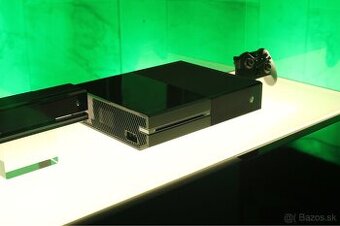 Xbox One + Ovládač