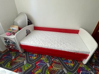 Predám detskú posteľ.