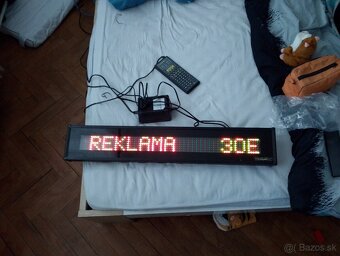 Svetelná reklama