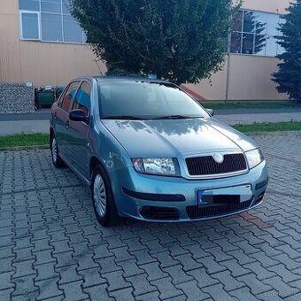 Škoda fabia 12.12v benzín 47kw