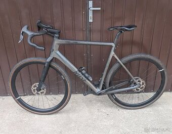 Rosé Backroad GRX 810 Di2