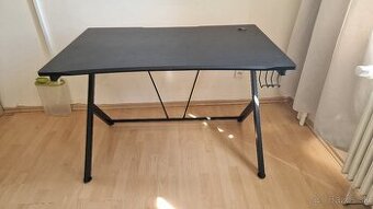 Herný stôl ULTRADESK GAM-055