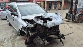 Audi Q7 3,0TDI 171kw kód motora: BUG