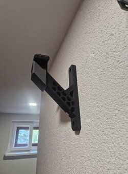 Držiak na motocyklovú prilbu - 1