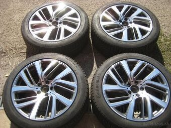 r.19 nové MERCEDES E W214 S214 +245/45 R19 Continental 7,5mm