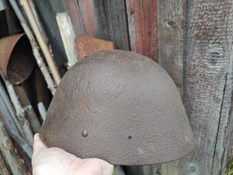 Prilba vz.32 hríbik