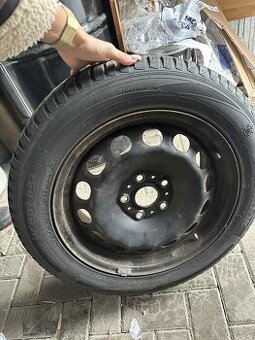 Plechové disky R16 5x112 so zimnými pneu