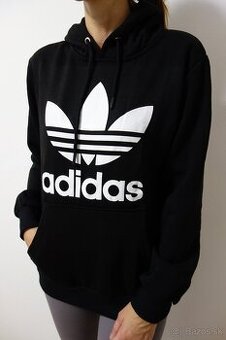 adidas damska mikina cierna