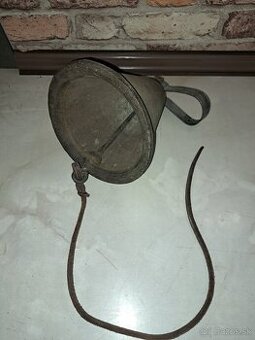 Stary liatinovy zvon