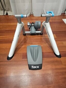 Predám cyklotrenažér Garmin Tacx Flow Smart (T2240)