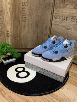 Jordan 4 University Blue 💙