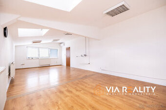 Administratívne priestory, 130m2, parkovanie, klimatizácia, 