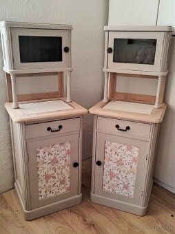 Vintage nočné stolíky na chalupu