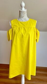 Žlté šaty s padavými ramenami, L
