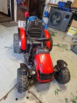 Predam traktor na baterku.