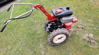 Malotraktor vari
