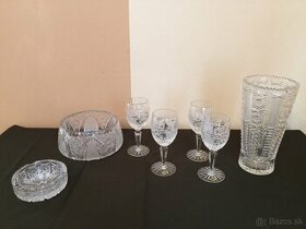 Krištáľové poháre na stopke ,váza, misa, popolník 100%-ný - 1